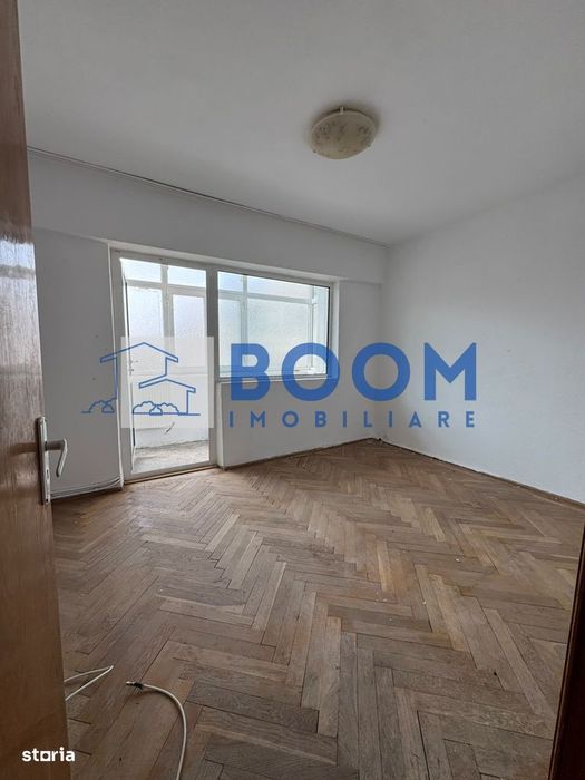 Apartament – Râmnicu Vâlcea, Centru, Nord - Vedere 5