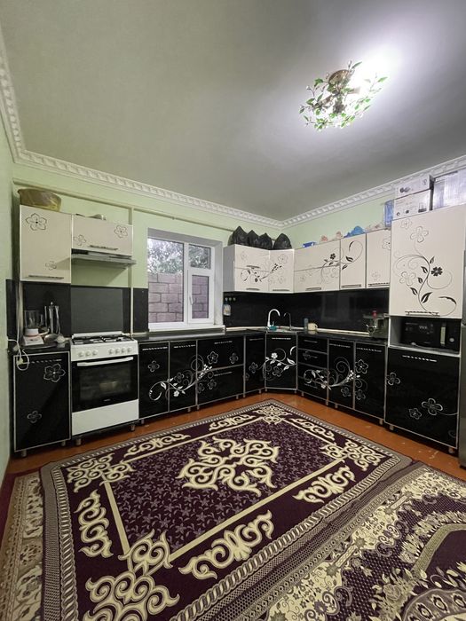 Кухонный гарнитур