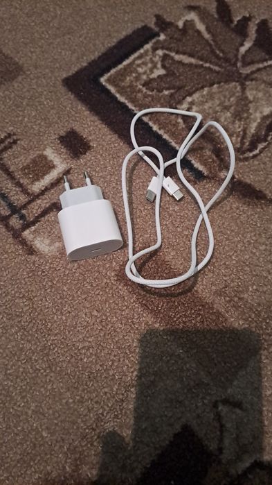 Продам Айфон 17 про макс под аргинал