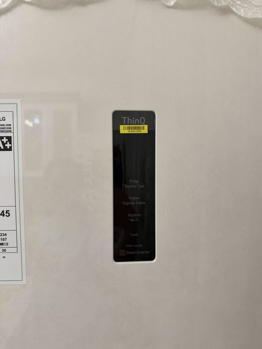 Продаю холодильник