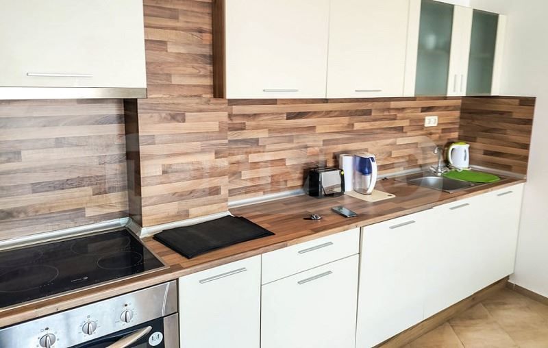 Продава се Двустаен апартамент в Бяла - 87 кв.м за 713 €/кв.м - Снимка #4