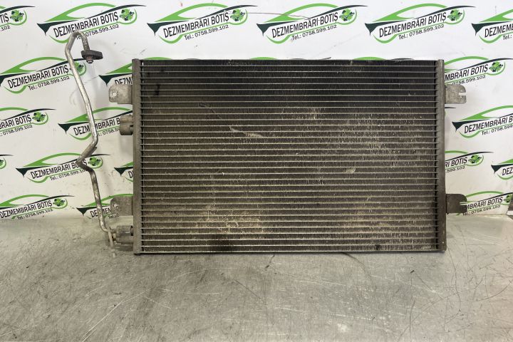 Radiator clima AC condesator aer 8200182361 Dacia Logan prima generat