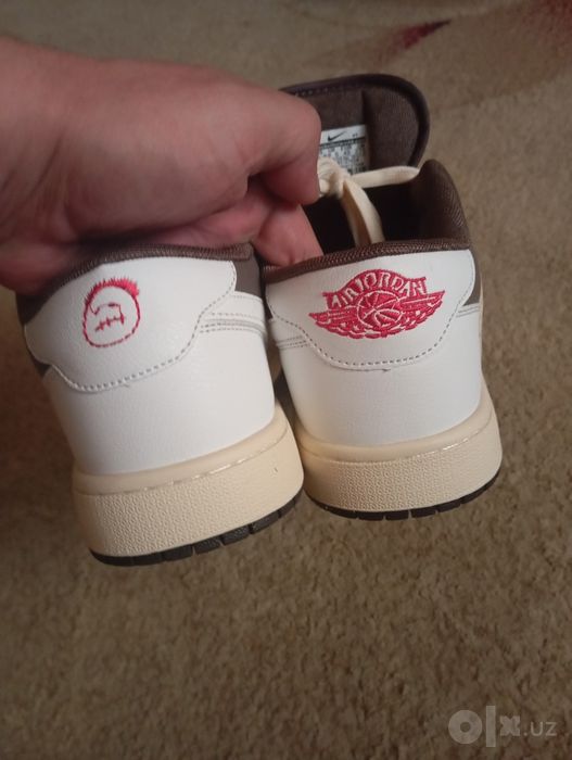 Nike AIR 44 новый.