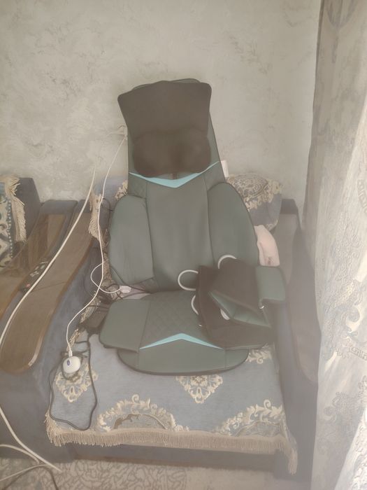 Продаётся массажное кресло новое