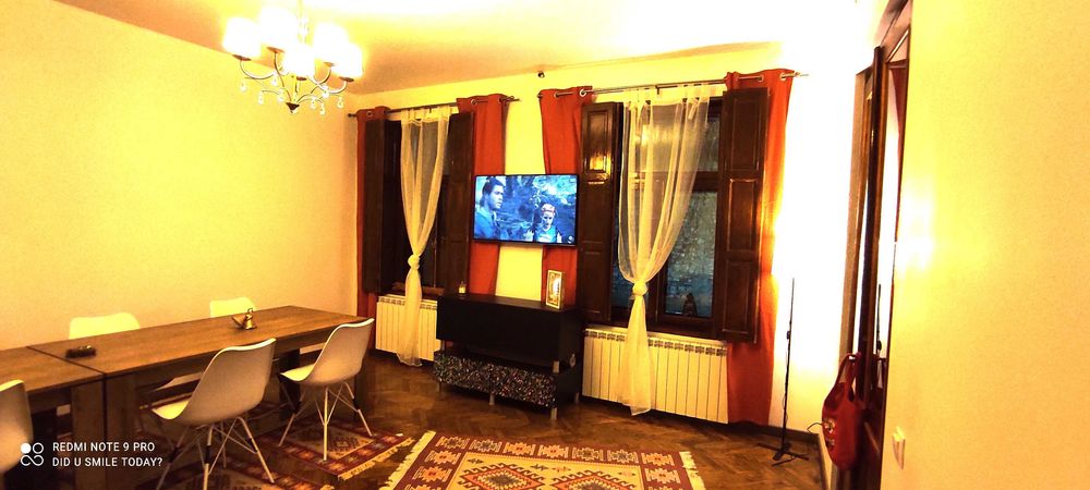 De închiriat apartament 2 camere la curte