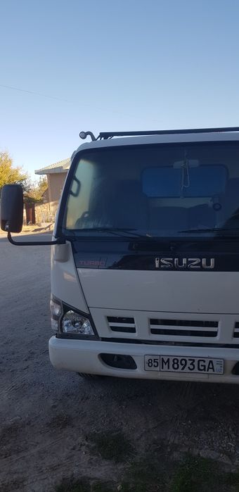 ISUZU  samasval 2019