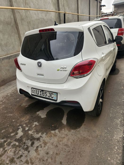 Changan ben ben sotiladi