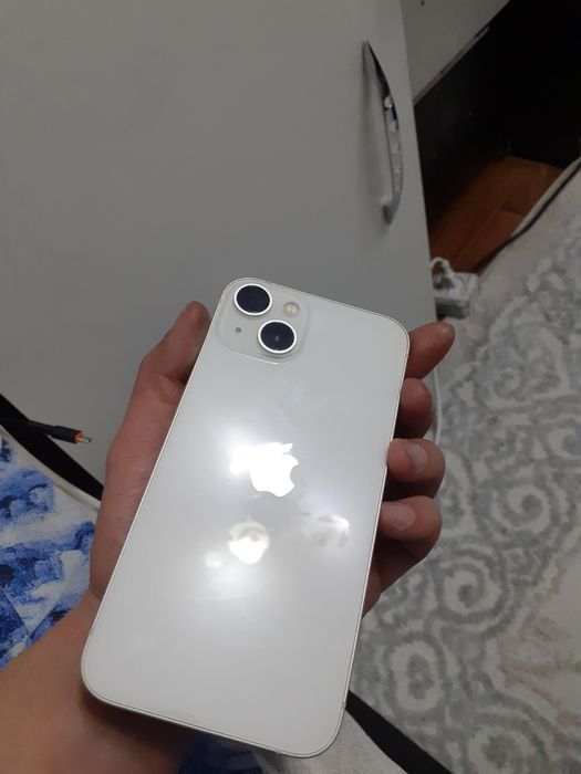 Продам айфон 13 128гб