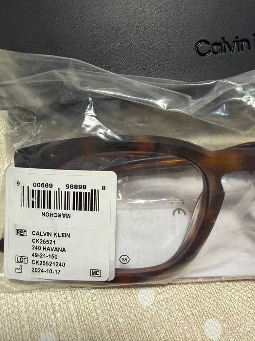 Нови рамки за очила Calvin Klein