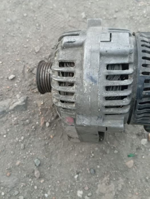 Продам Запчасти на BMW E34