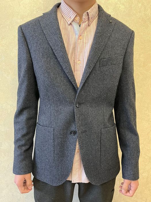 Пиджак сатылады размер 48-50