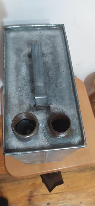 Канистра 10 литров.