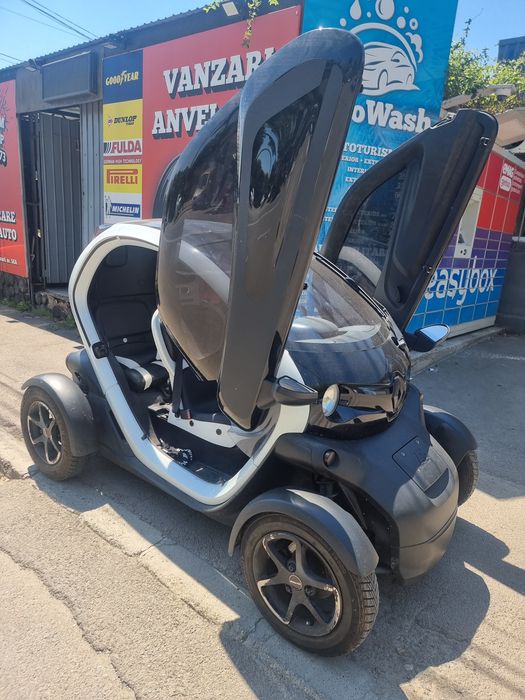 Renault Twizy 80