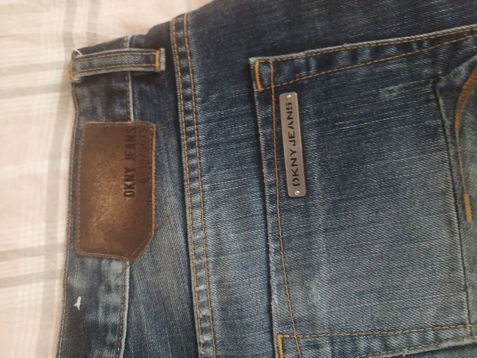 Дънки DKNY 36 размер