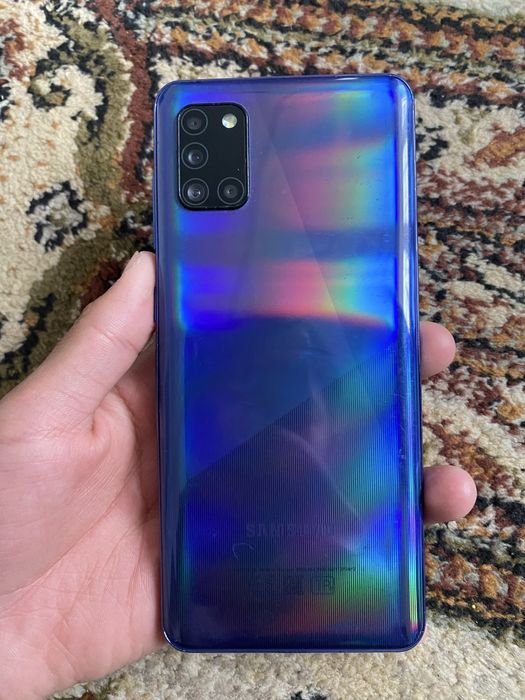 Продам телефоны на запчасти