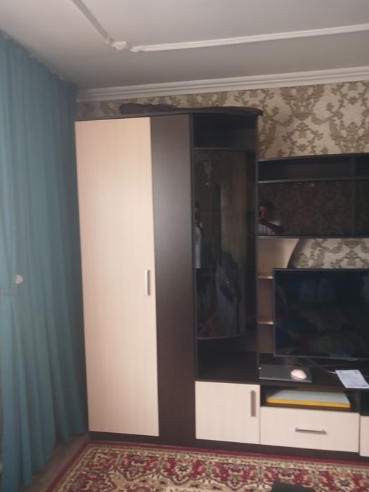 Стенка в гостиную