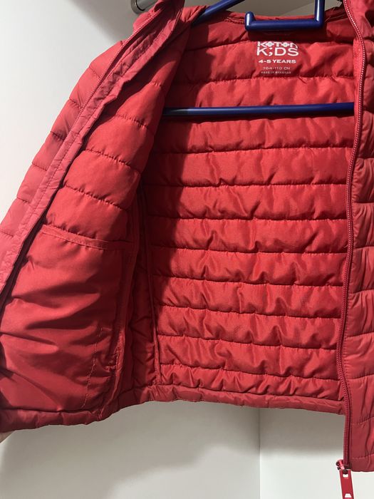 Куртка для девочки, можно и мальчикам