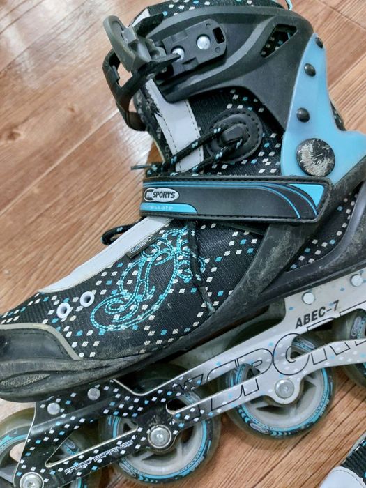 Продам отличные ролики