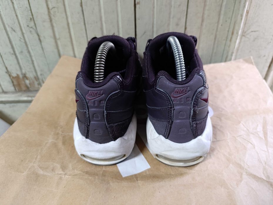 Nike Air Max 95 "Port Wine" оригинални маратонки 39 номер
