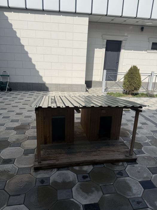 Продается будка для собак