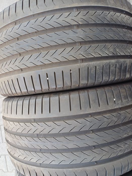 Гуми 245/45/19със275/40/19 Континентал