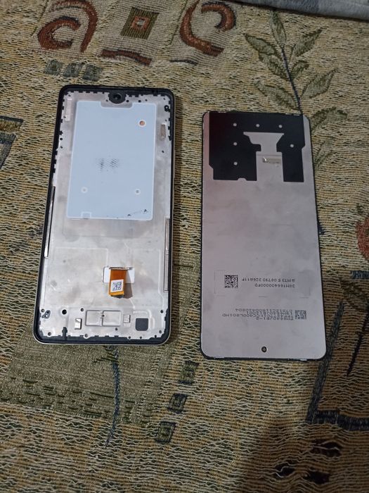 Vivo y36 со сломанным экраном, остальное всё в порядке