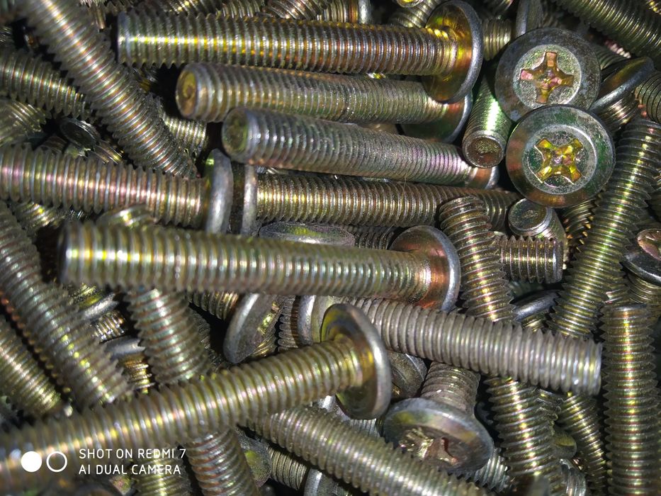 Болт гайка  муфта цанга граверная шайба шпилька