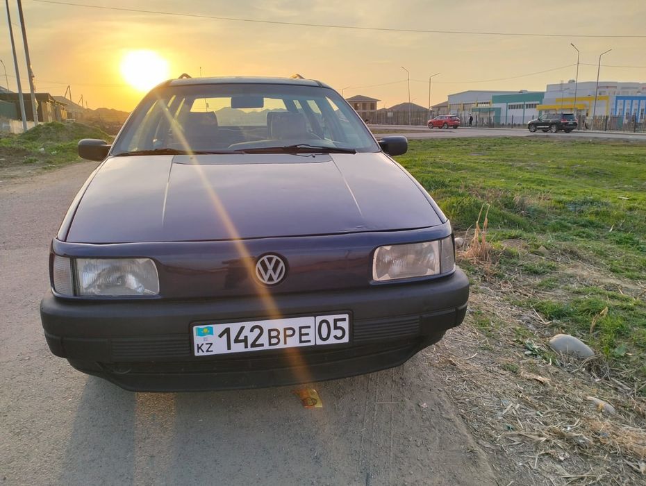 Продам Volkswagen Passat B3 (универсал)