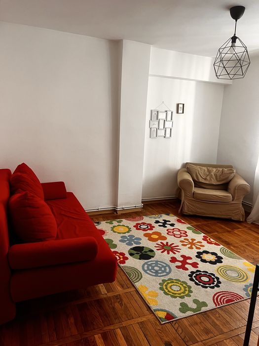 Inchiriez apartament 2 camere Bld General Grigore Balan