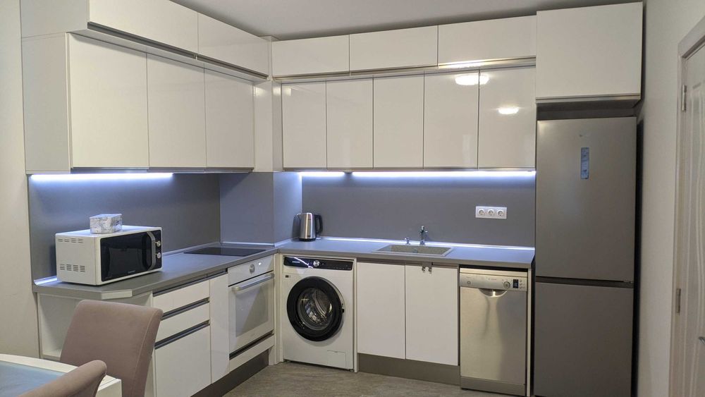 Дава се под наем Двустаен апартамент в Пловдив, Южен - 59 кв.м за 400 € - Снимка #7