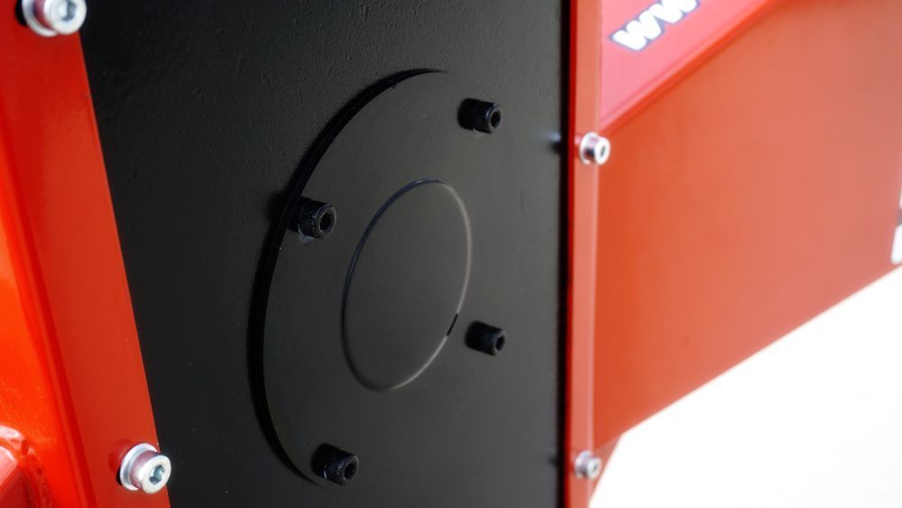 tocător crengi la tractor r 150