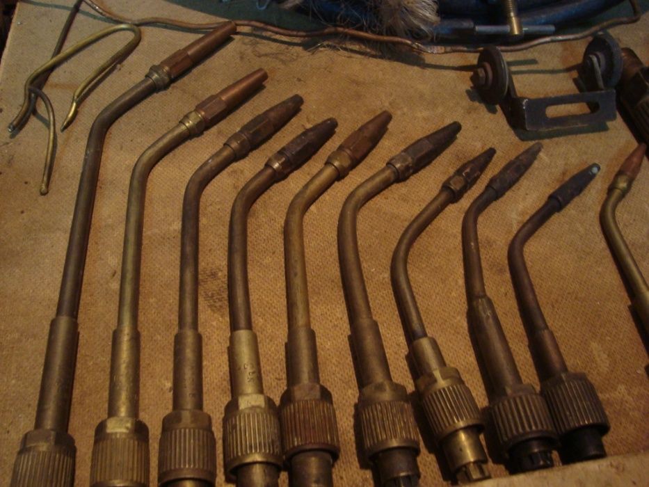 Комплект за газово заваряване/оксиженов апарат и други компоненти/