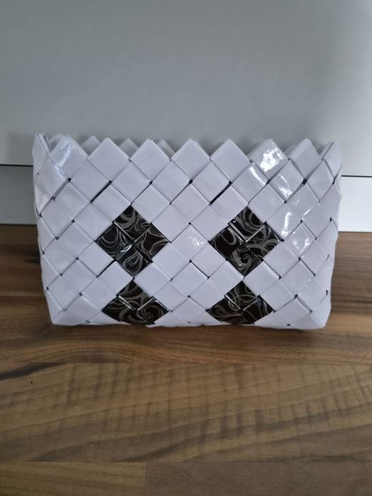 Genti și portofele handmade