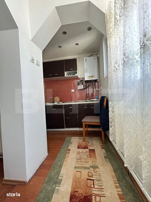 Garsoniera cocheta, complet mobilata, cu centrala proprie – zona Sta