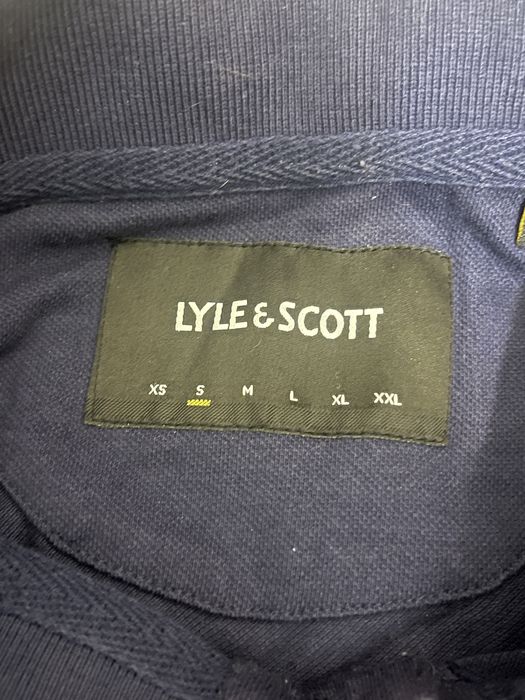 Продавам блуза/поло Lyle & Scott, размер S, тъмносиньо