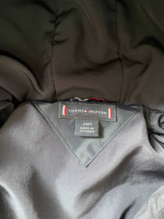 Детско яке Tommy Hilfiger, размер 24м