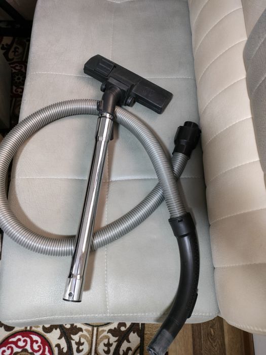 Пылесос срочно, 100% рабочий