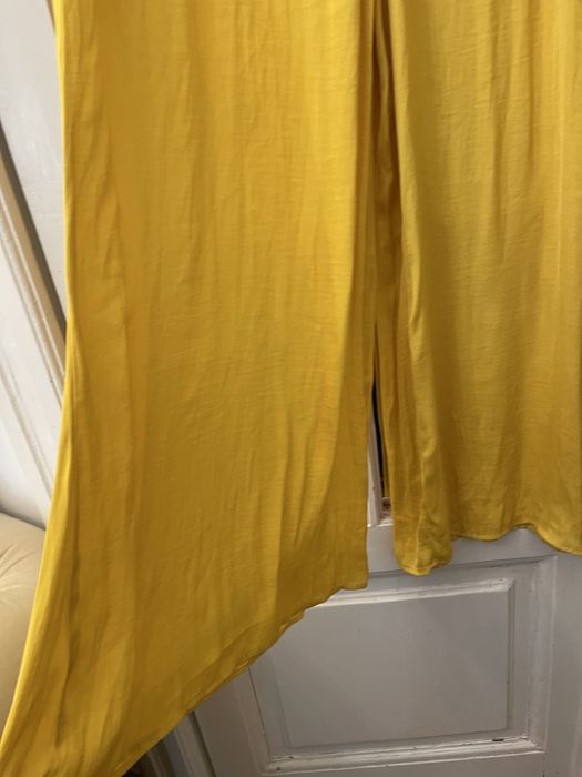 Pantaloni largi  Zara  superbi  mărimea  L /XL