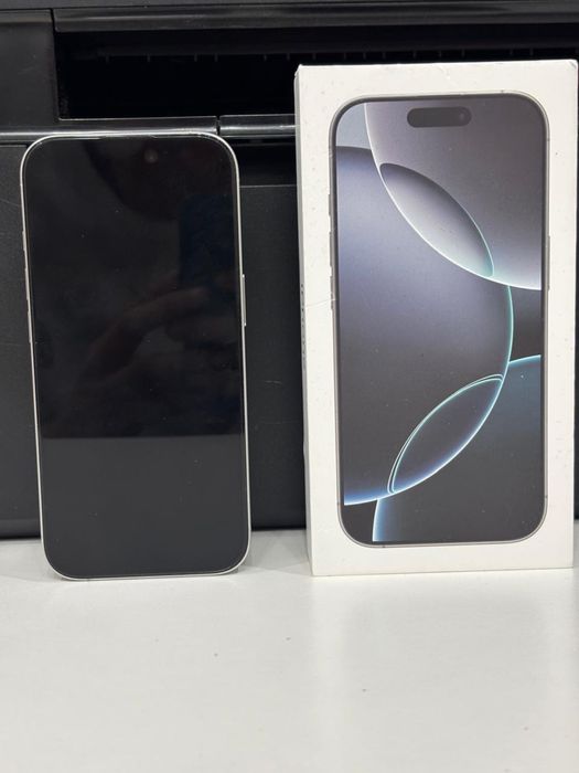 Продам Айфон 16 про