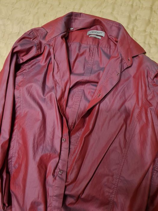 мъжки костюм и риза