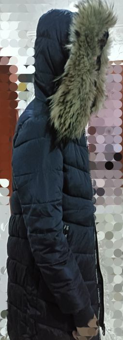 Продам куртку женскую