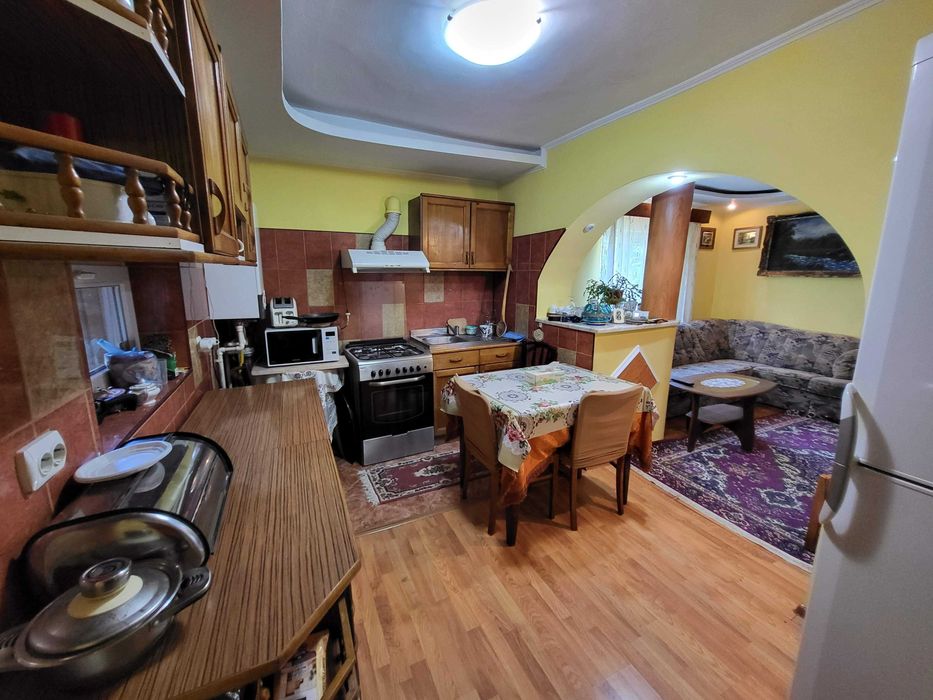 Vanzare casă în Caracal, pe str Lotrului 36, cu teren generos de 607mp