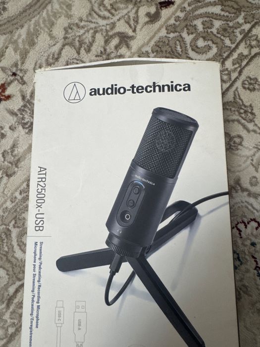 Продам микрофон срочно не использованный