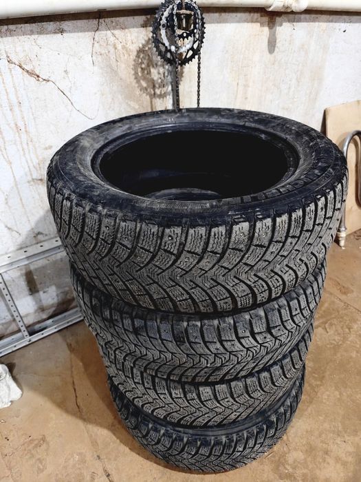 Зимние шины Мишлен 16/205-60