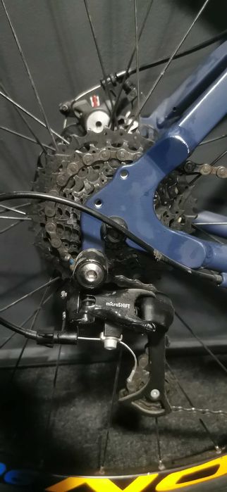 Cursiera Triban RC120/Frane pe Disc/Cadru Full Aluminiu