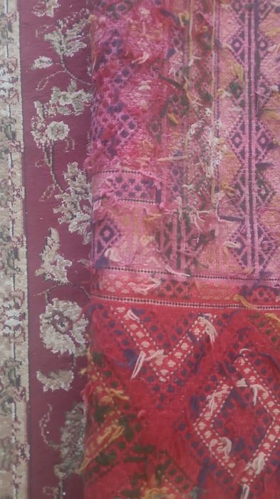 ₸ Продам.  ковёр