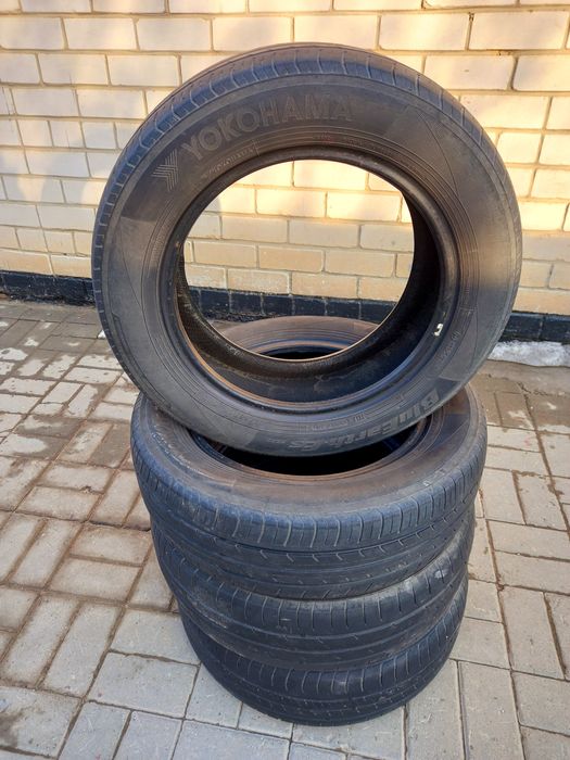 Продам летнюю резину б/у