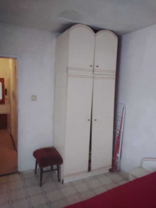 Дава се под наем Двустаен апартамент в Бургас, Възраждане - 47 кв.м за 255 € - Снимка #3