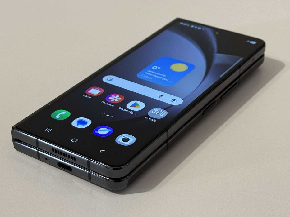 Бартер! Samsung Galaxy Z Fold 5 Phantom Black (Черен)