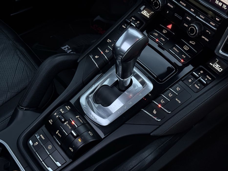 Porsche Cayenne 4.2TDI* 2014г* FULL MAX* 21* Топ Състояние* 230.000КМ*